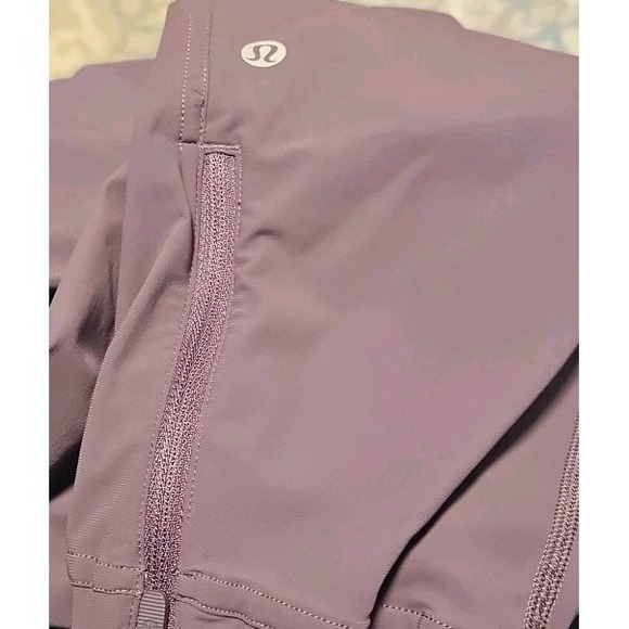 LULULEMON Adapted State High Rise Cropped 23" Joggers Size S Dark Lavender - Picture 3 of 3